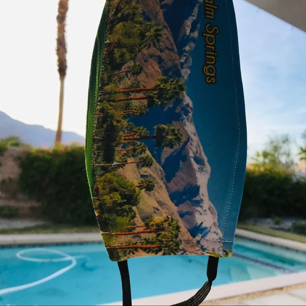 Beautiful New PALM SPRINGS Adult FACE MASK O/S